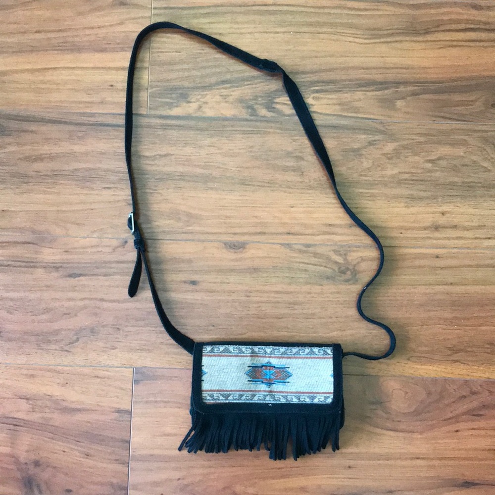 Minnetonka El Paso fringe bag